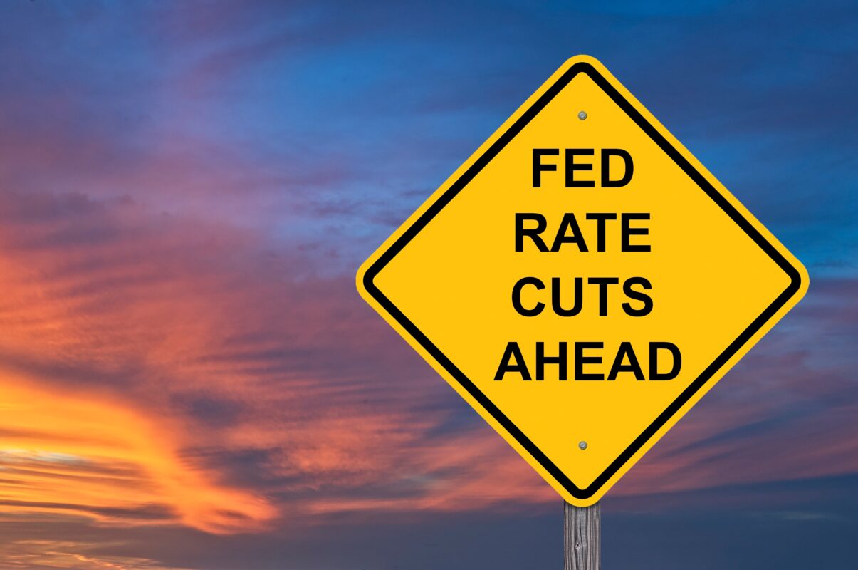 ¿Qué Significa el Recorte de Tasas de la Fed para la Economía?
